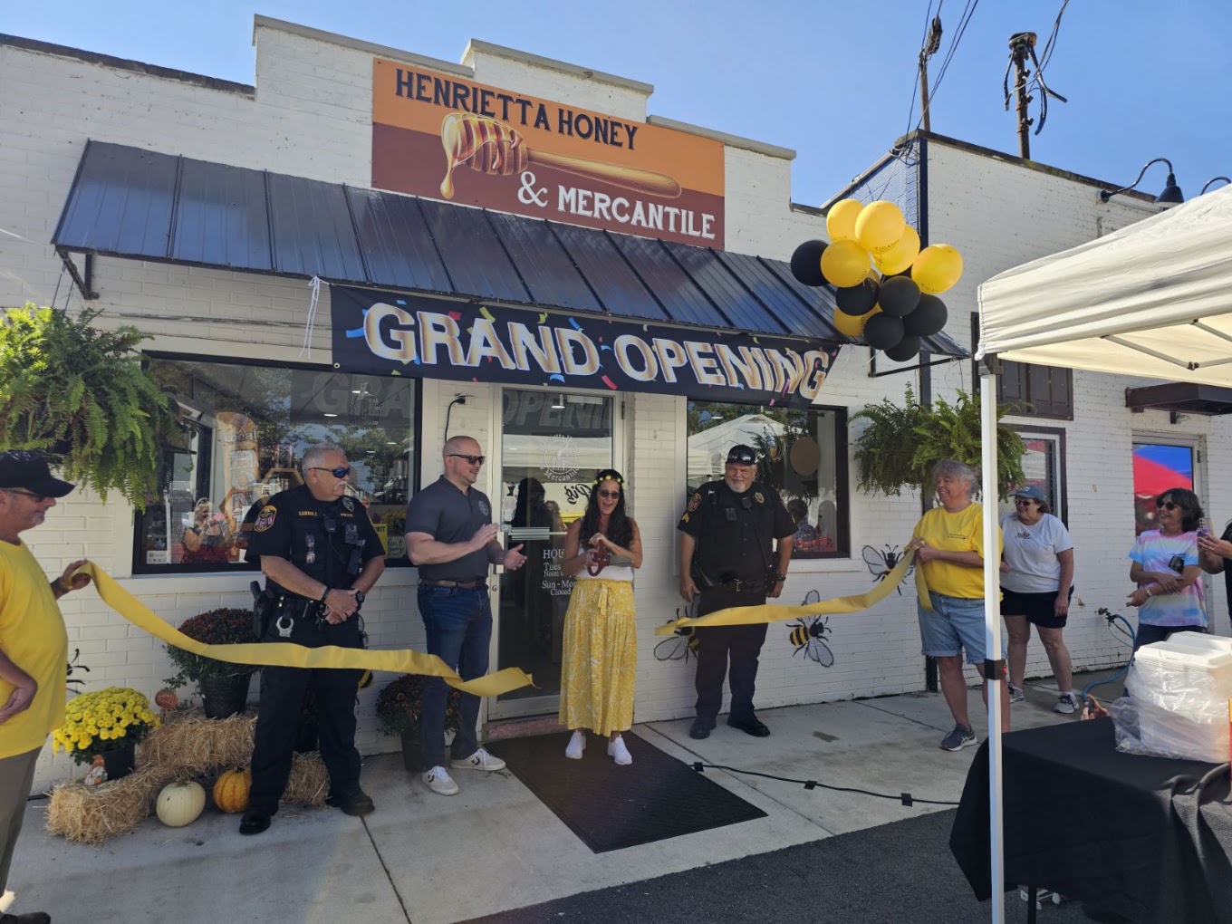 The Henrietta Honey & Mercantile storefront on East Lake Road